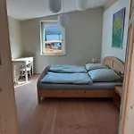 Prázdninový dům Laendlicher Oeko-flair Im Strohhaus